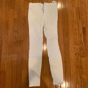 white high waisted jeans